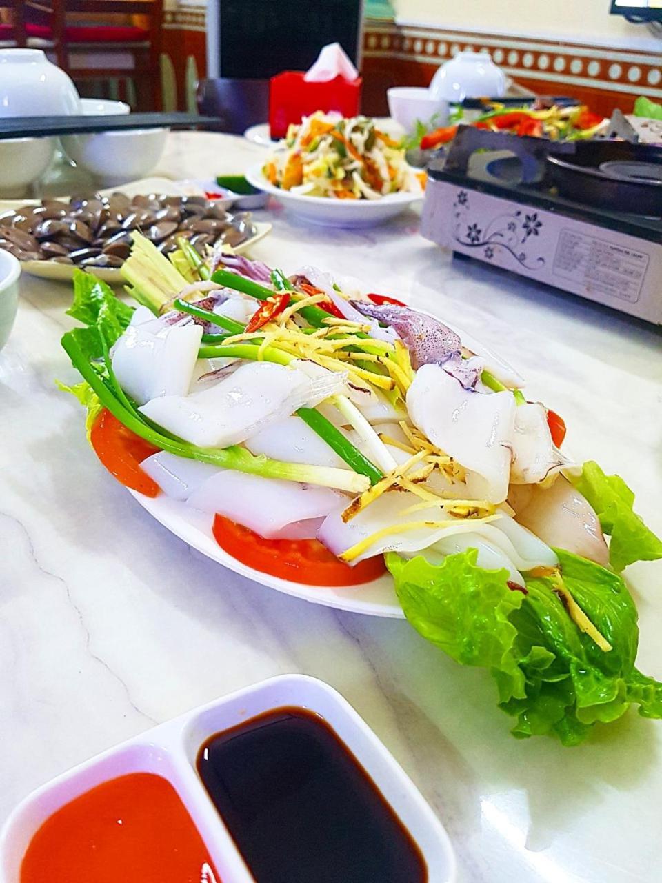 Nha Nghi Viet Khanh Ha Long Eksteriør billede